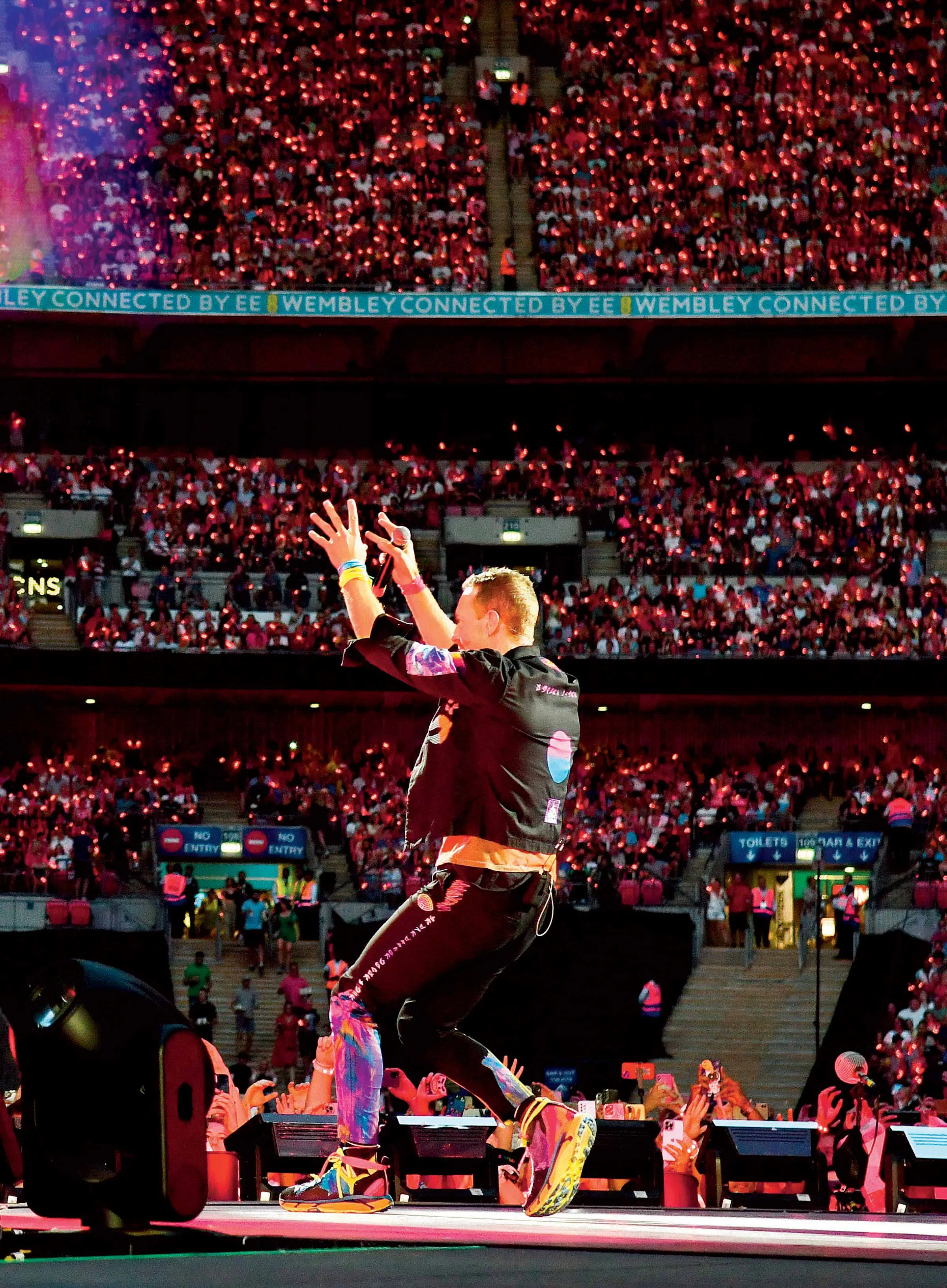 Coldplay - Rock Band Journey, University College London Start, 9 Studio Albums, Hit Songs, Yellow, Viva La Vida, The Scientist, Members, Chris Martin, Jonny Buckland, Collaborations, Rihanna & More!