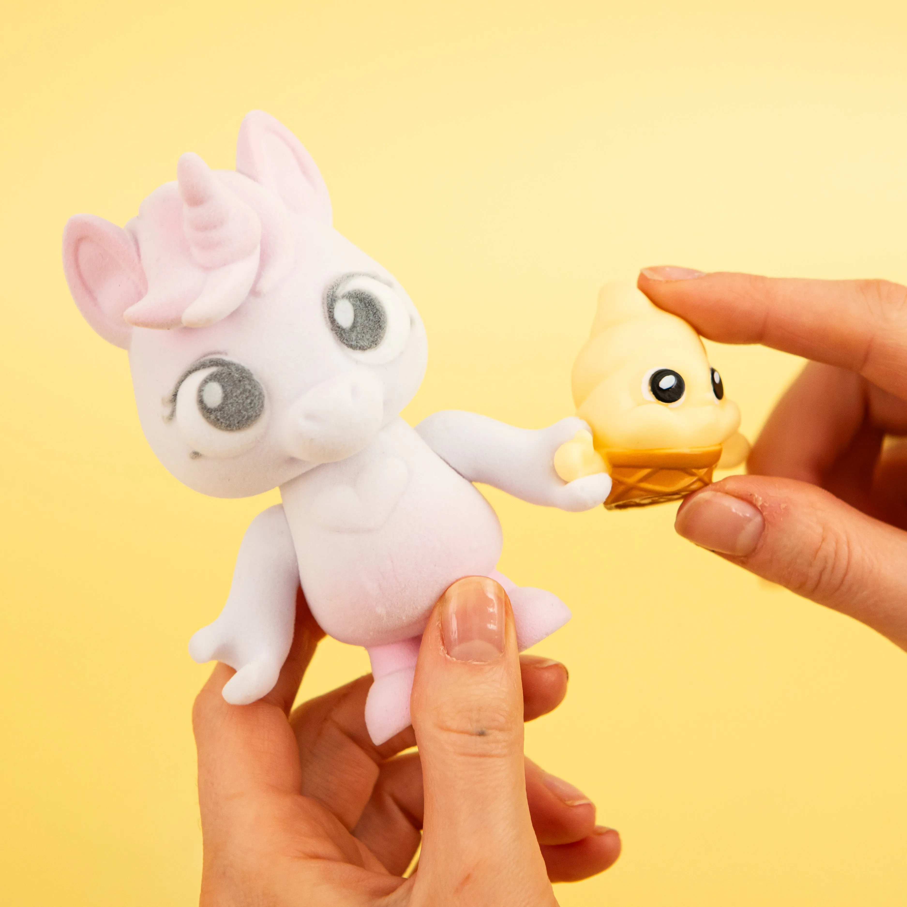 Cutesville Classic Kit - Sundae the Unicorn Ice Dream Truck
