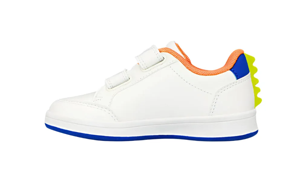 Dax (White)