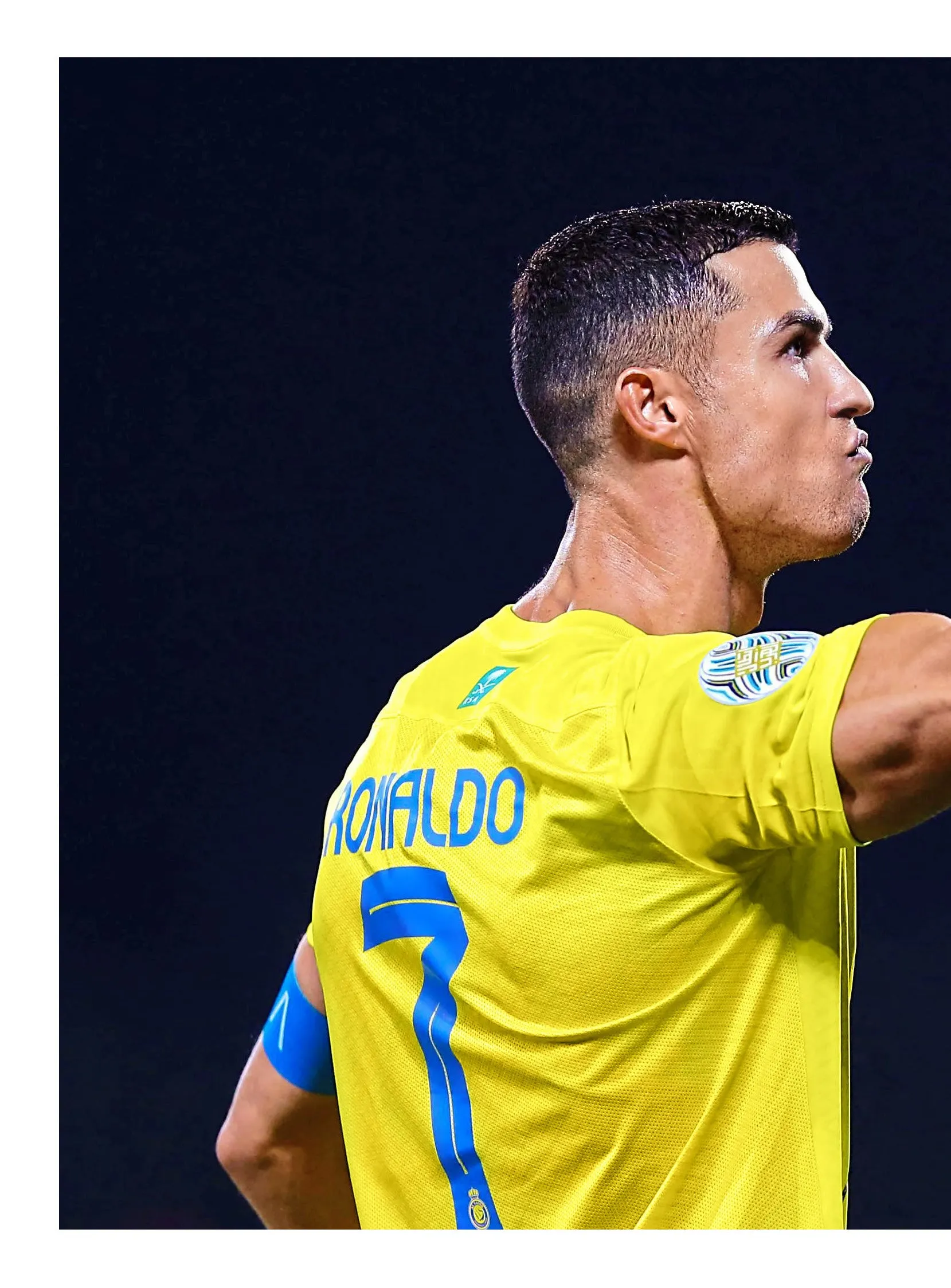 Ronaldo - Ultimate CR7 Fan Guide: 125  Photos, Stats, Highlights, Rise To Superstardom, Manchester United, Real Madrid, Juventus, Portugal, Siuuu!, Top 10 Goals, Football For Peace & More!