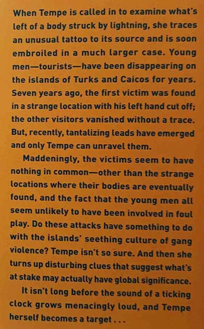 THE BONE HACKER - Kathy Reichs