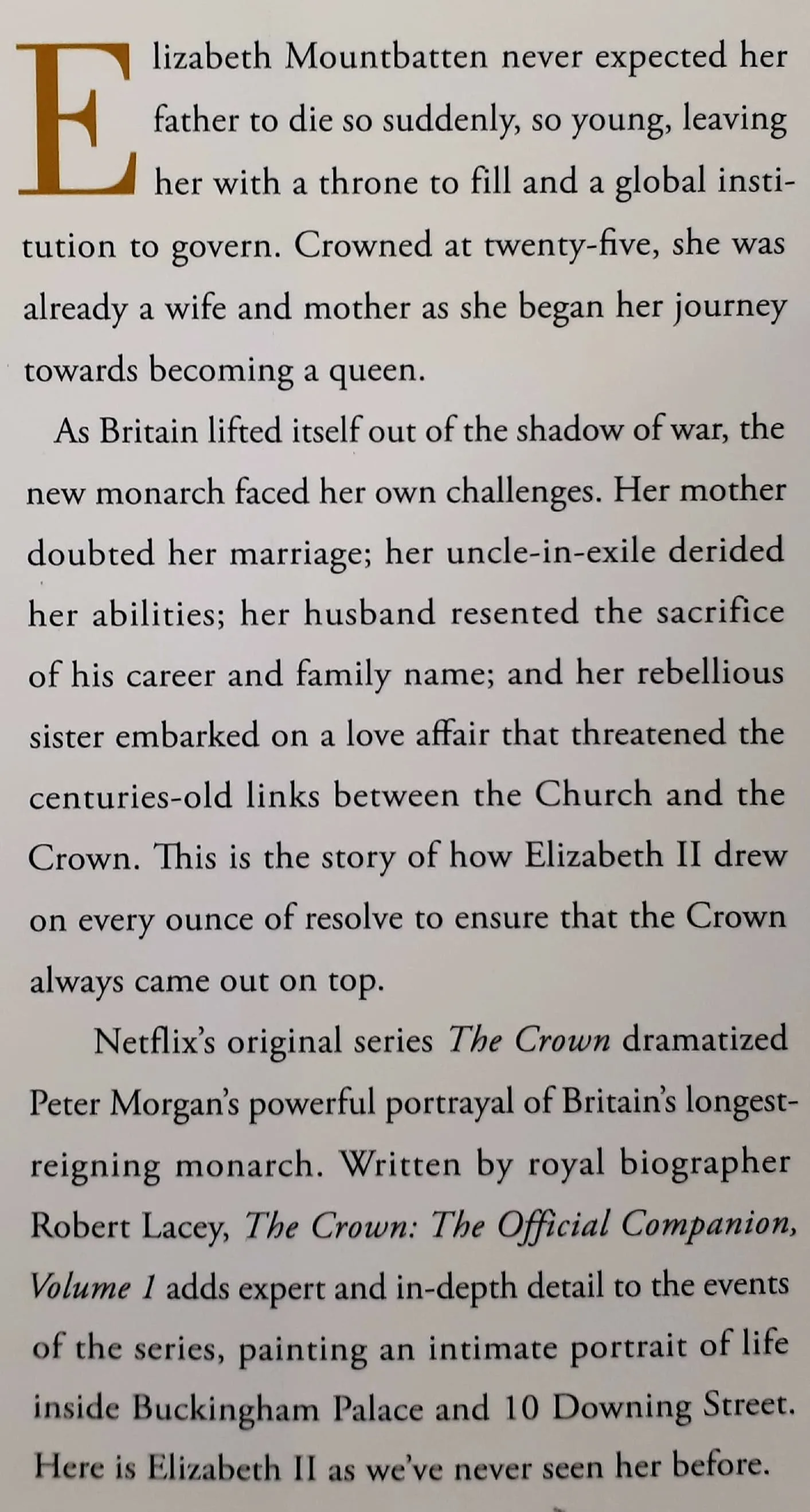 THE CROWN: THE OFFICIAL COMPANION - Robert Lacey