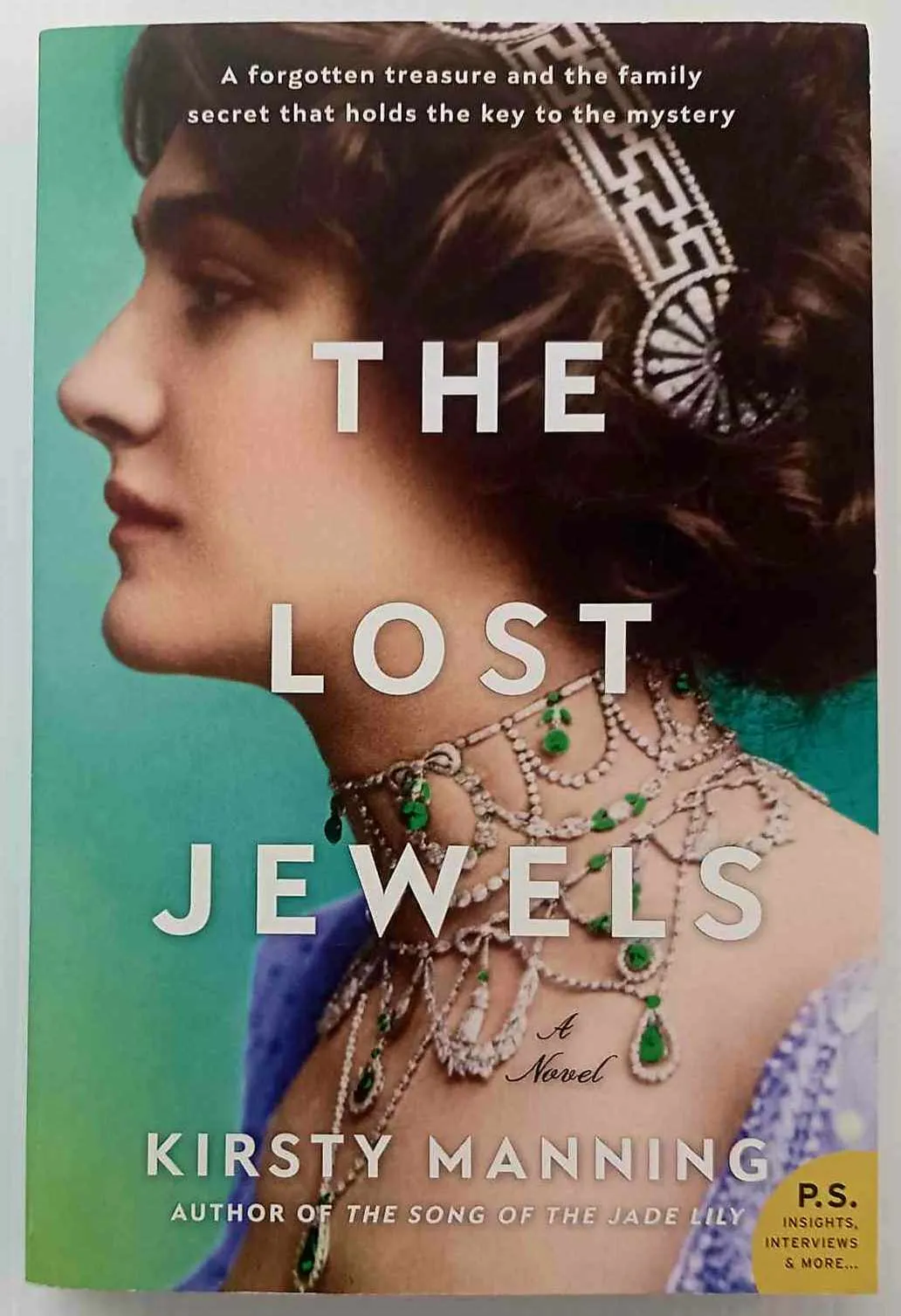 THE LOST JEWELS - Kirsty Manning