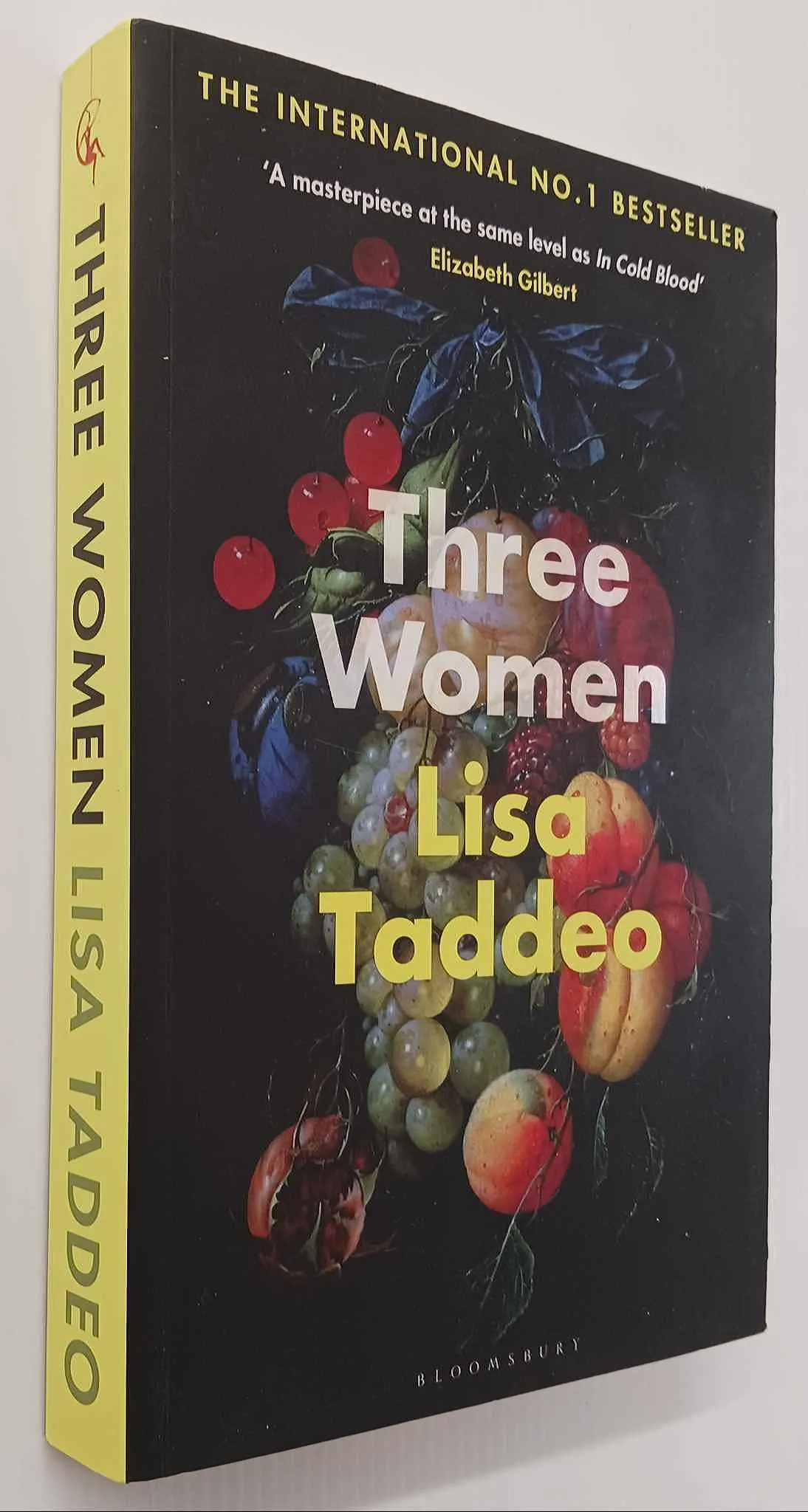 THREE WOMEN - Lisa Taddeo