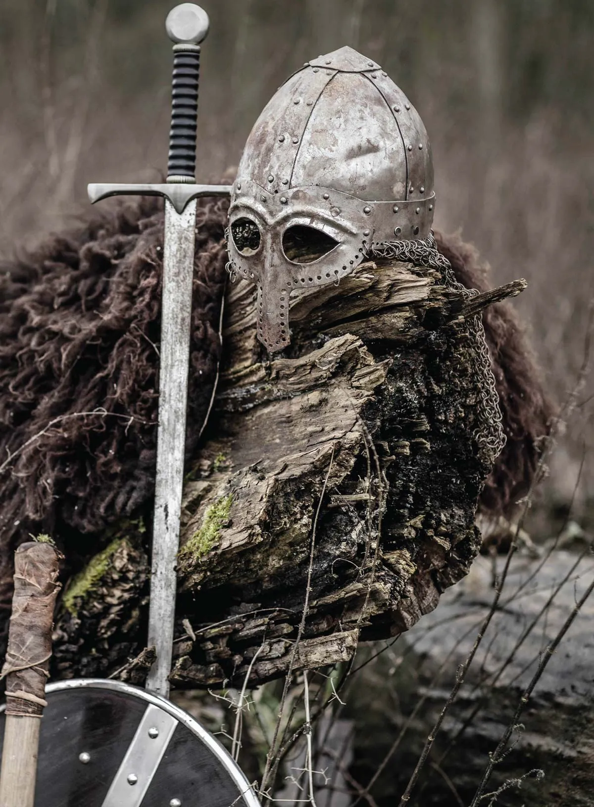 Vikings - The Complete Guide: Legendary Warriors & Explorers, How They Lived & Died, Buried Treasure Reveal New Details, Discovering America Before Columbus, Secrets To Ships, Weapons, Battles & More!